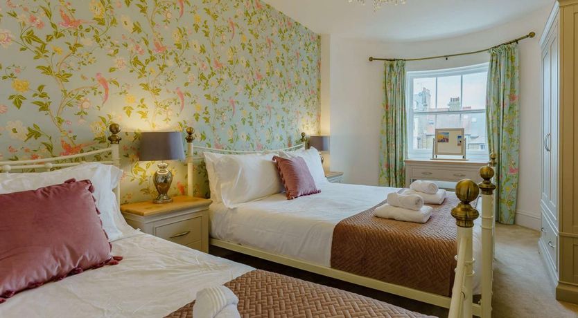 Photo of 4 Bed in Ramsgate