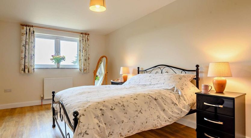 Photo of 1 Bed in Priddy