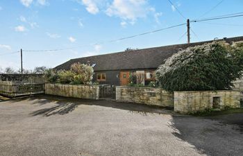 Cottage in Warwickshire Holiday Home