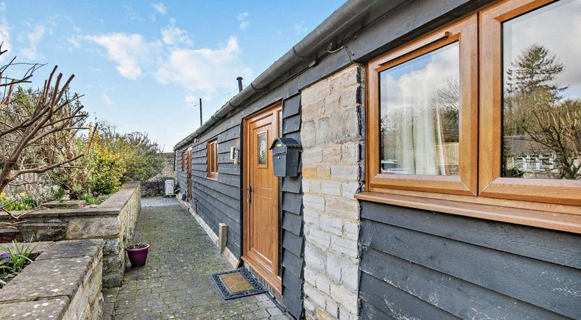 Photo of 2 Bed in Bidford-on-Avon