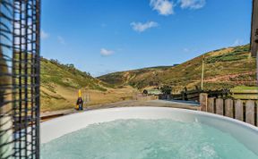 Photo of Cottage in Edinburgh and Lothians