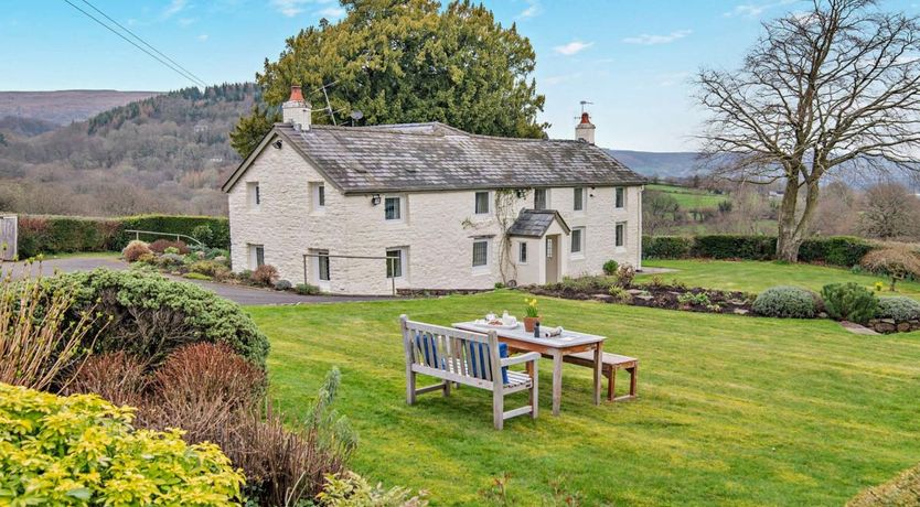 Photo of Cottage in South Wales