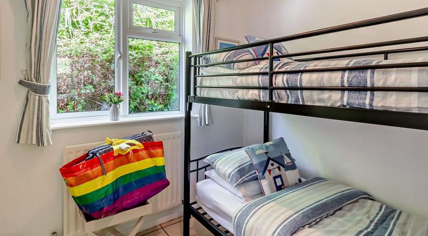 Photo of 2 Bed in Ventnor