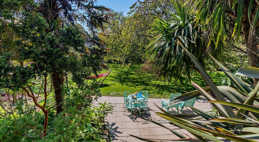 Photo of 2 Bed in Ventnor