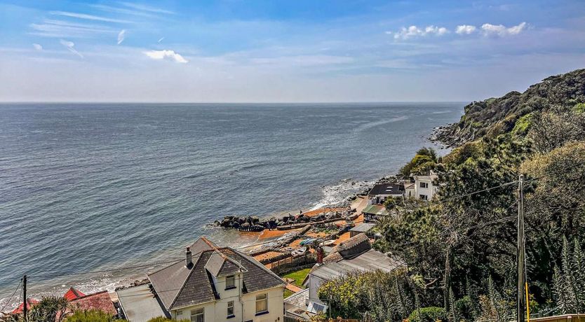 Photo of 2 Bed in Ventnor