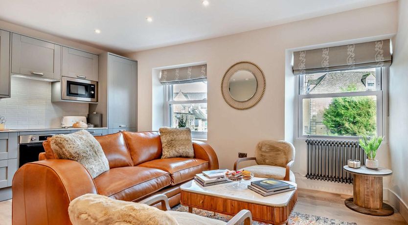 Photo of 2 Bed in Cheltenham
