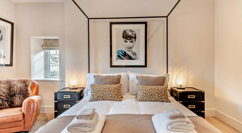 Photo of 2 Bed in Bourton-on-the-Water