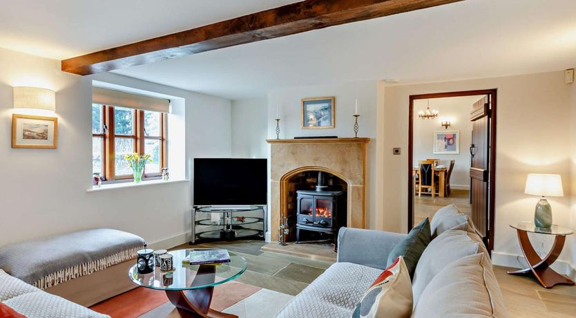 Photo of 4 Bed in Yeovil
