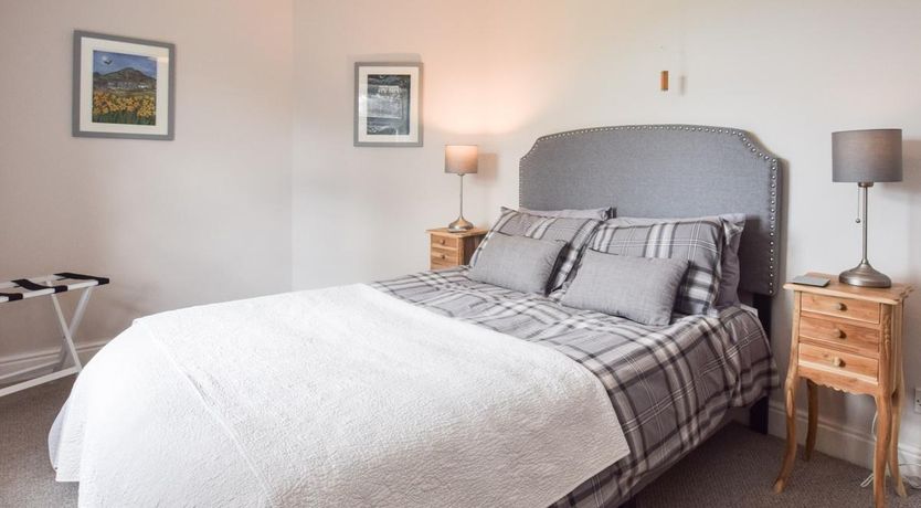 Photo of 3 Bed in Cwmystwyth