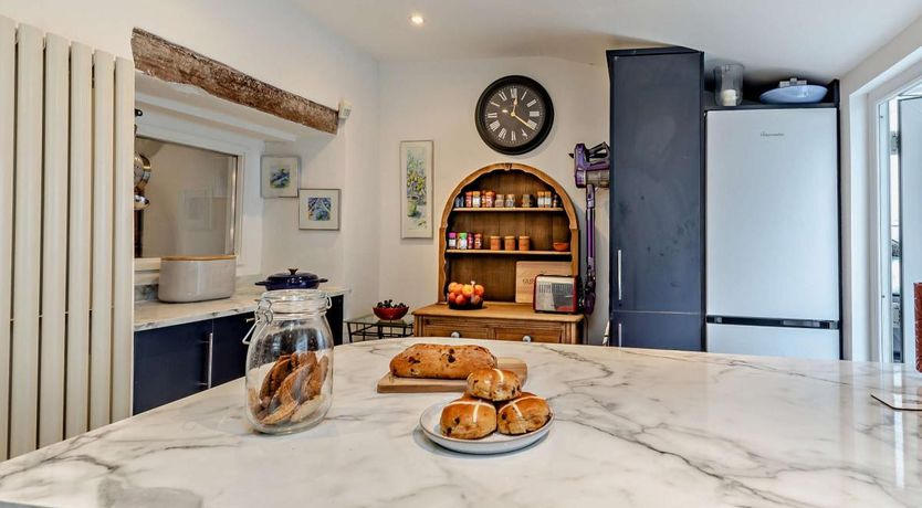 Photo of 2 Bed in Buxworth