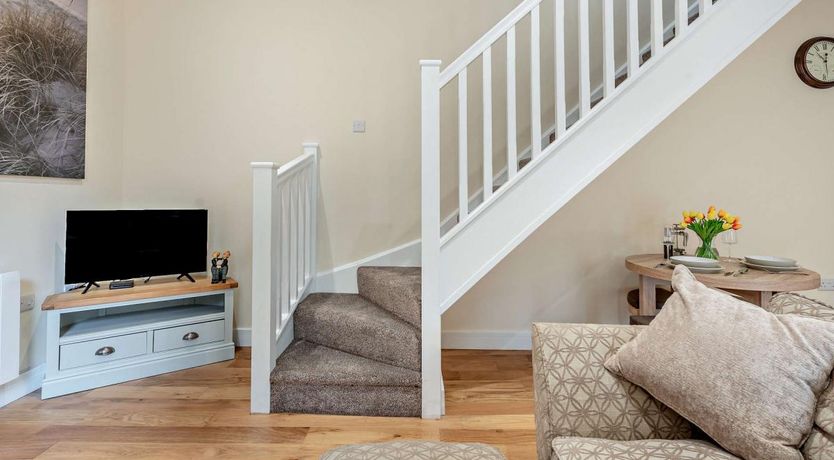 Photo of 1 Bed in Tenby