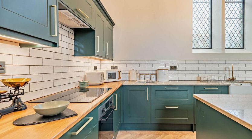 Photo of 4 Bed in Soudley