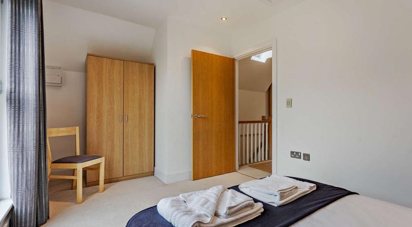 Photo of 4 Bed in Binfield