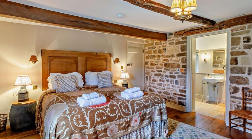 Photo of 4 Bed in York