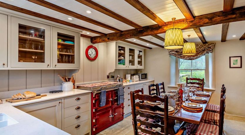 Photo of 4 Bed in York