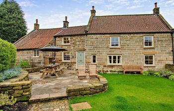 4 Bed in York Holiday Home