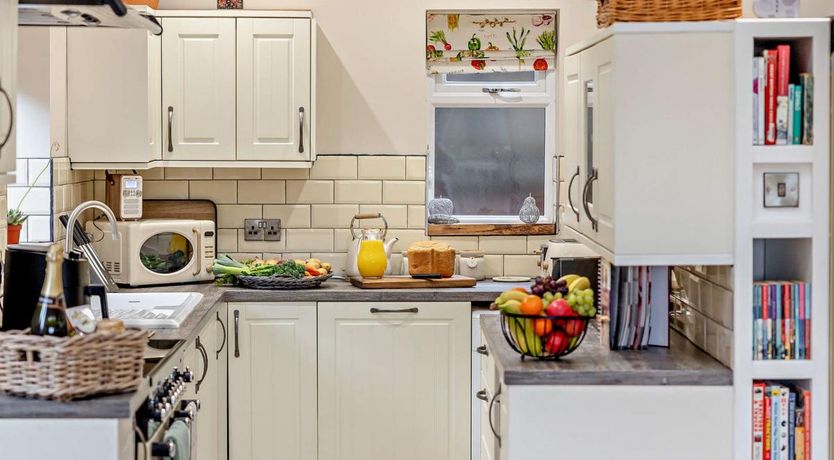 Photo of 3 Bed in Linley Brook