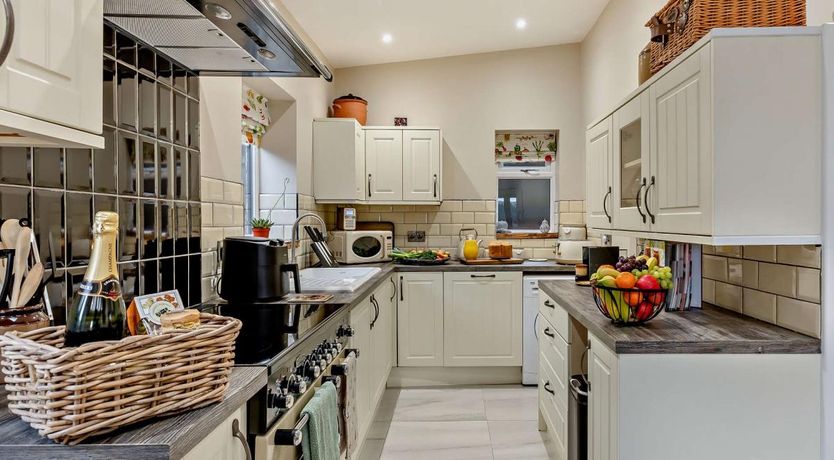 Photo of 3 Bed in Linley Brook