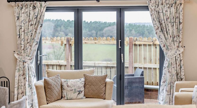 Photo of 3 Bed in Linley Brook