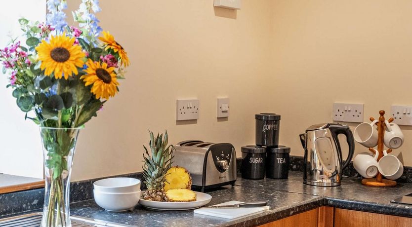 Photo of 2 Bed in Sunniside