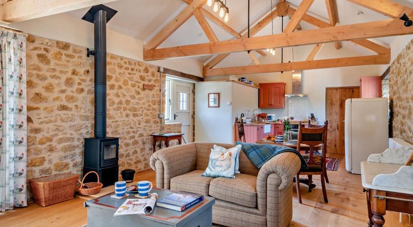 Photo of 1 Bed in Stoke Abbott