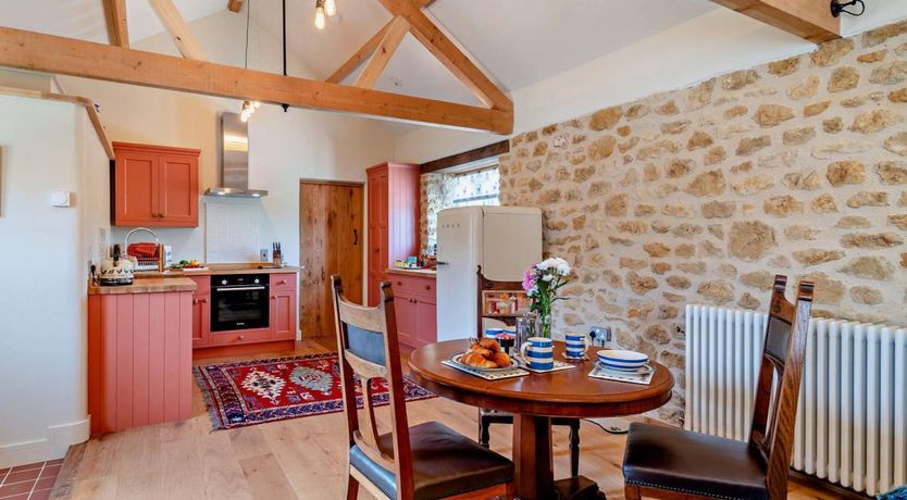 Photo of 1 Bed in Stoke Abbott