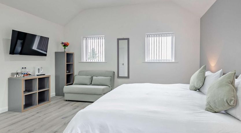 Photo of 4 Bed in Branston