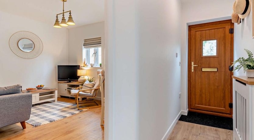 Photo of 2 Bed in Portland