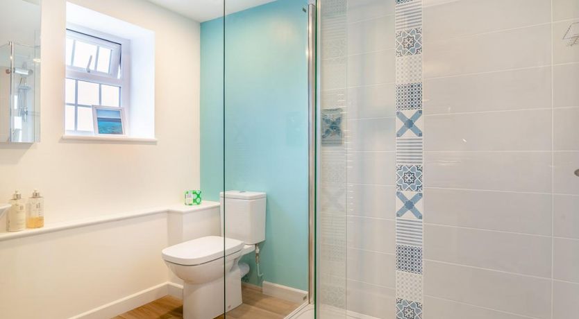 Photo of 1 Bed in Buckland St Mary