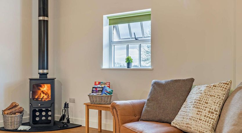 Photo of 3 Bed in Ashbourne