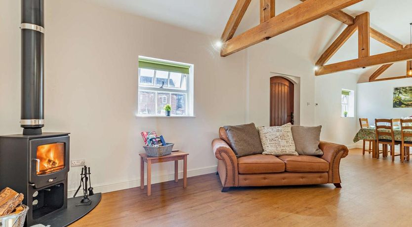 Photo of 3 Bed in Ashbourne