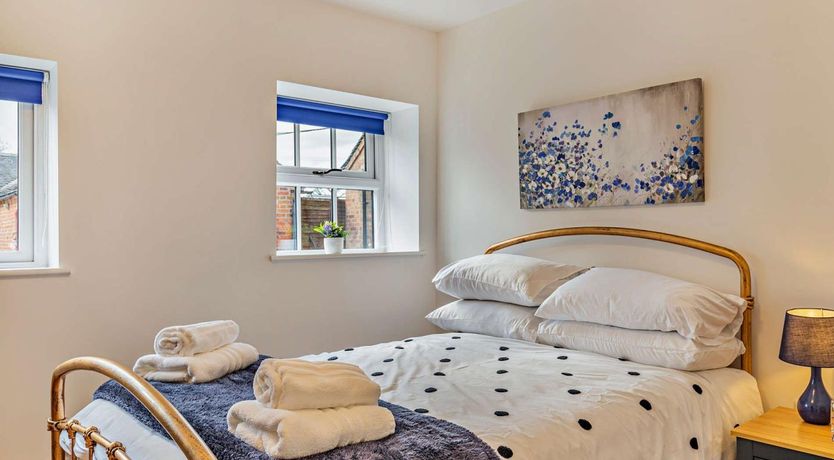 Photo of 3 Bed in Ashbourne