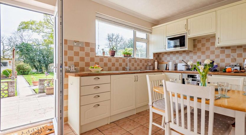 Photo of 3 Bed in Bransgore