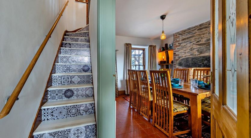 Photo of 4 Bed in Bala