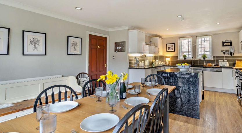 Photo of 4 Bed in Carlisle