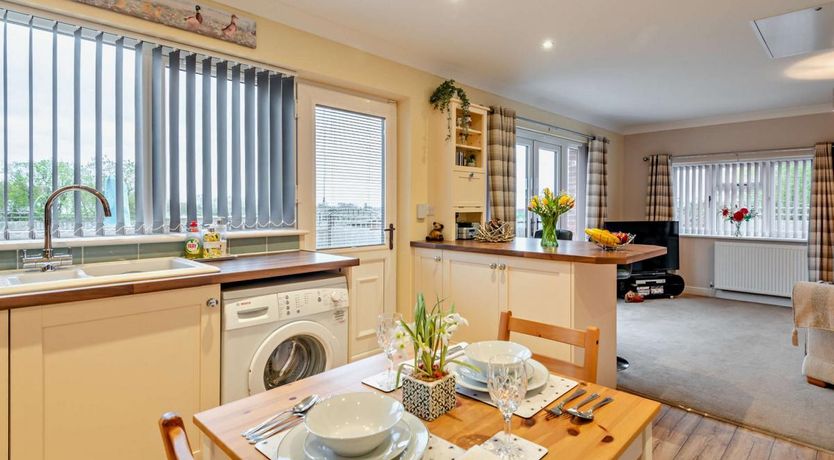 Photo of 1 Bed in Thimbleby