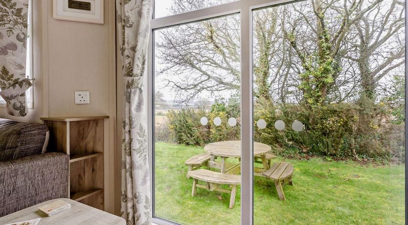 Photo of 3 Bed in Rookley