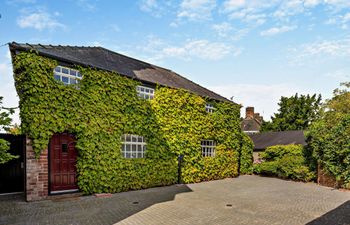 in St Asaph (94563) Holiday Home