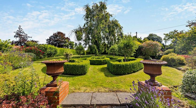 Photo of 2 Bed in St Asaph