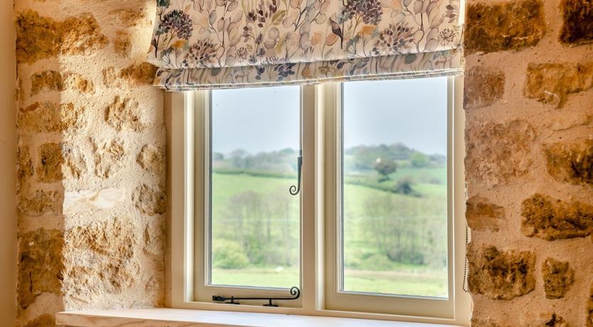 Photo of 2 Bed in Stoke Abbott