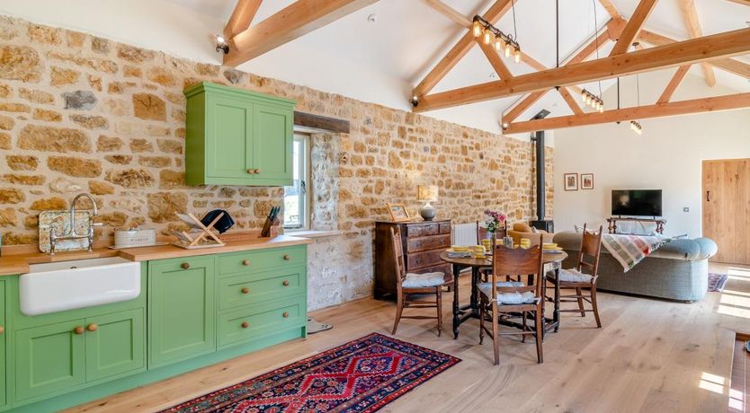 Photo of 2 Bed in Stoke Abbott