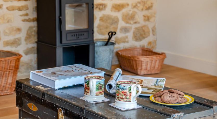 Photo of 2 Bed in Stoke Abbott