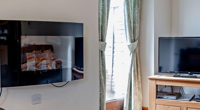 Photo of 3 Bed in Dudleston