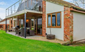 Photo of 2 Bed in Stathe