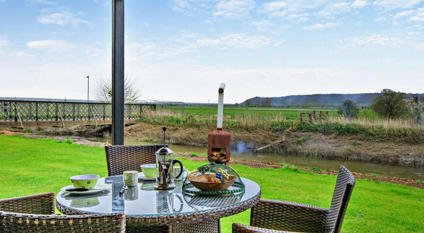 Photo of 2 Bed in Stathe