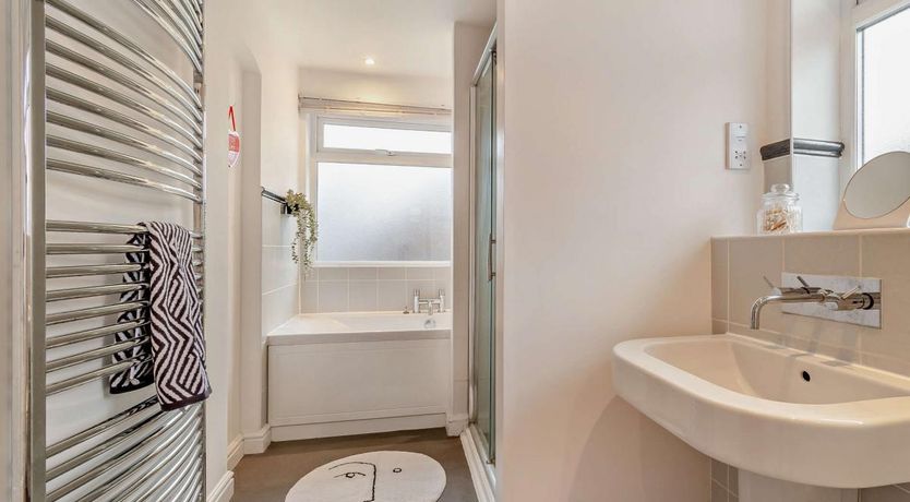 Photo of 2 Bed in Stratford-upon-Avon