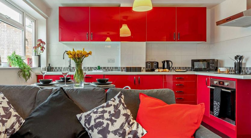 Photo of 2 Bed in Stratford-upon-Avon