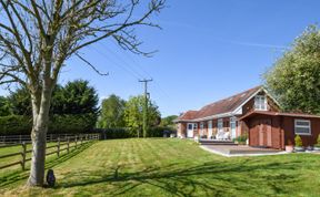 Photo of 3 Bed in Cottingham