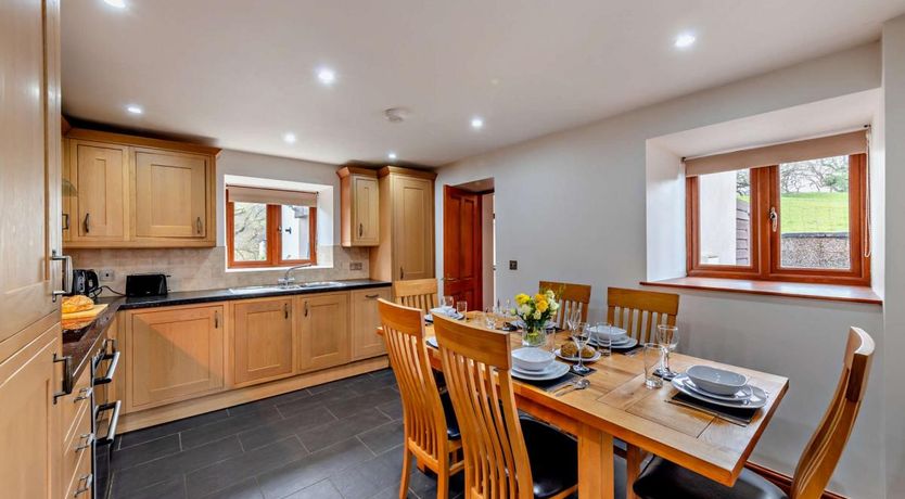 Photo of 3 Bed in Llanuwchllyn