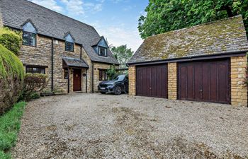 Cottage in Gloucestershire Holiday Home